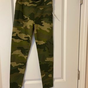 J CREW Camo leggings. NWT. Size S